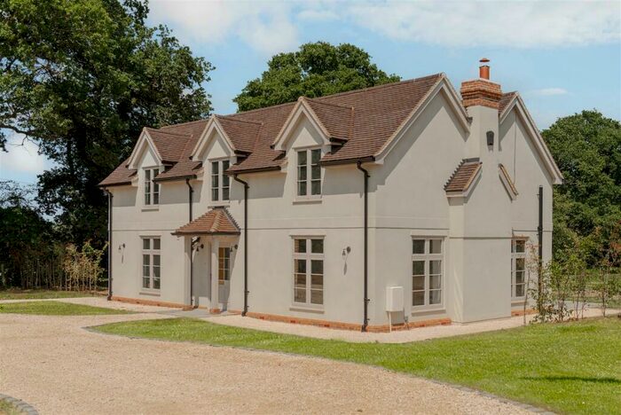 4 Bedroom Detached House For Sale In Smalls Hill Road, Norwood Hill, RH6