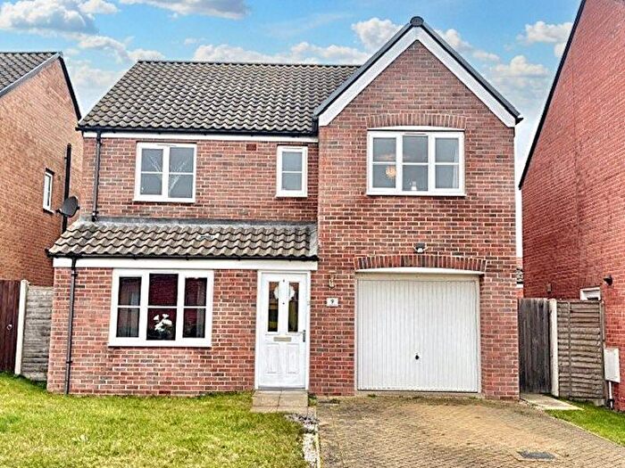 4 Bedroom Detached House For Sale In Colby Drive, Bradwell, Great Yarmouth, NR31