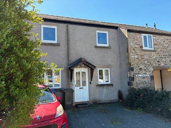 2 Bedroom Apartment For Sale In Mill Gardens, High Bentham, North Yorkshire, LA2