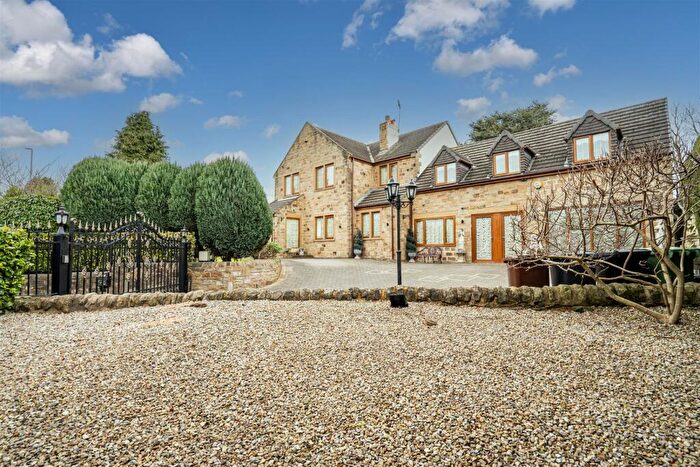 6 Bedroom Detached House For Sale In The Goldings, Leeds Road, Oulton, Leeds, LS26