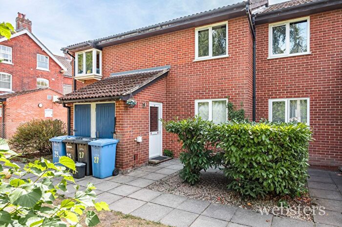 2 Bedroom Flat For Sale In Christchurch Road, Norwich, NR2