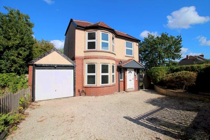 3 Bedroom Detached House To Rent In Charlton Park, Keynsham, BS31