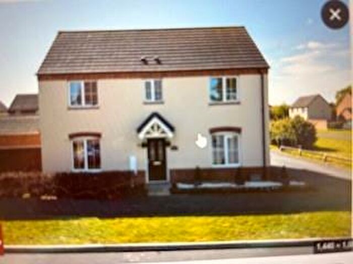 4 Bedroom Detached House For Sale In Lower Farm Way, Nuneaton, CV10