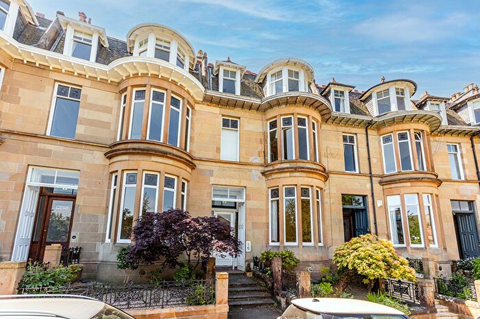 Studio For Sale In Princes Gardens, Dowanhill, G12