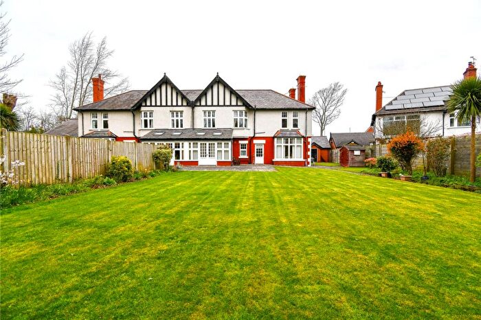 5 Bedroom Semi Detached House For Sale In Park Road North, Birkenhead, Wirral, CH41