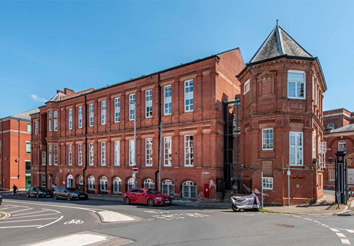1 Bedroom Flat For Sale In Park Row, Nottingham, NG1