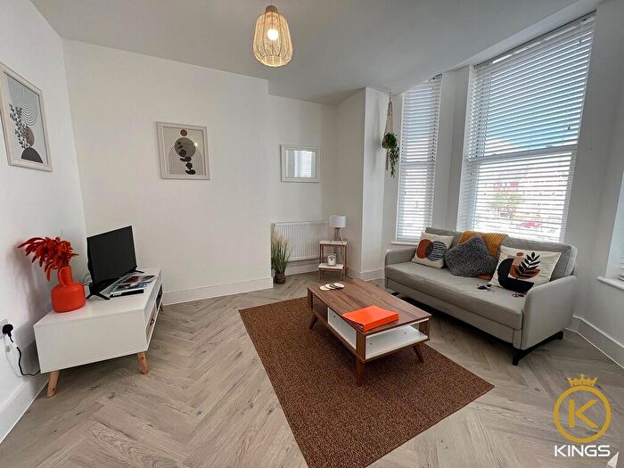 1 Bedroom Apartment To Rent In Alhambra Road, PO4