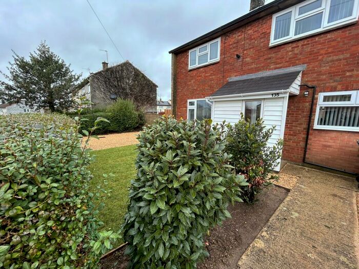 3 Bedroom House To Rent In Penhill, SN2