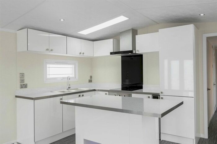 2 Bedroom Property For Sale In Carters Hill Park, Carters Hill, Billingbear, Wokingham, RG40