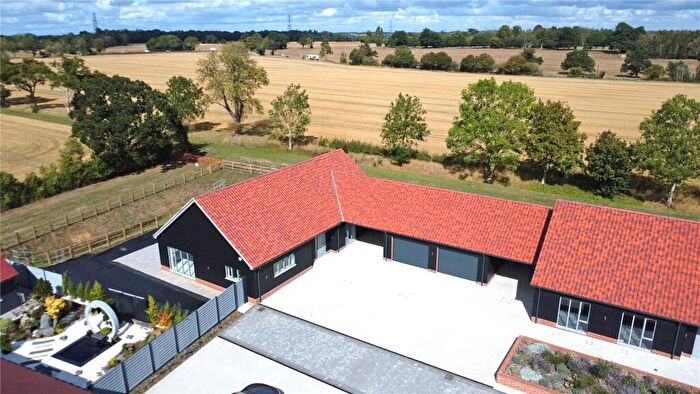 4 Bedroom Bungalow For Sale In Barn Lorford Close, Hintlesham, Ipswich, Suffolk, IP8