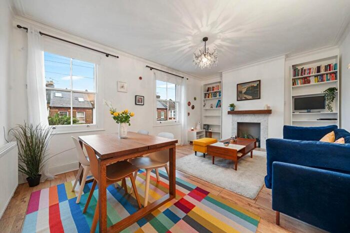 1 Bedroom Flat For Sale In Chaplin Road, London, NW2