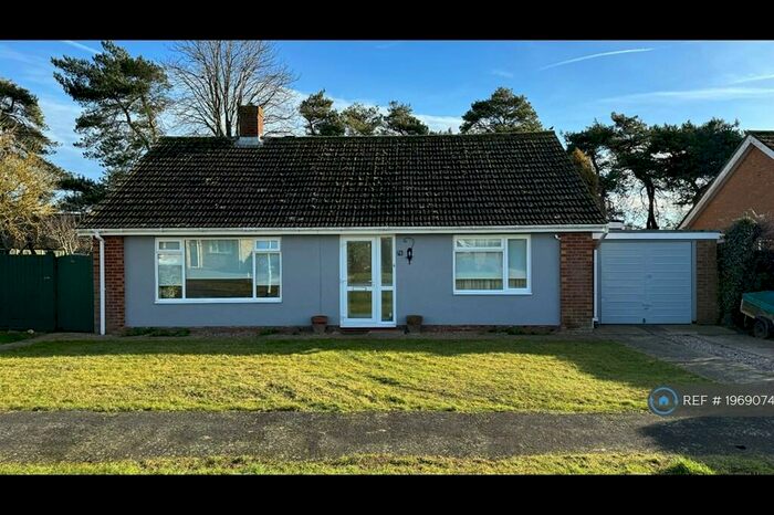 2 Bedroom Bungalow To Rent In Mill Farm Nurseries, Swaffham, PE37