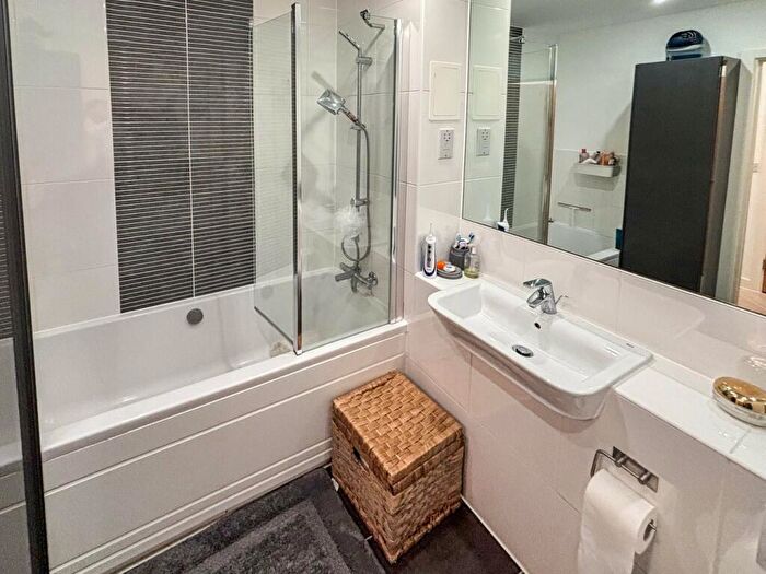 1 Bedroom Apartment For Sale In Southcote Lane, Reading, RG30