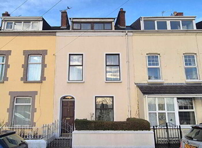 3 Bedroom Terrace House For Sale In Marlborough Terrace, Derry, BT48