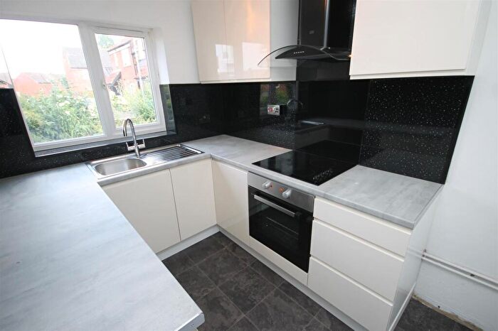 3 Bedroom House To Rent In Lushington Close, Norwich, NR5