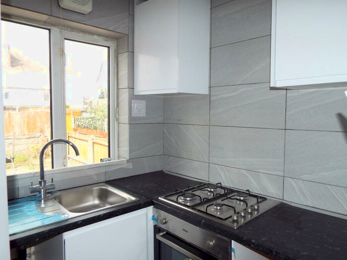 2 Bedroom Maisonette To Rent In St Marks Avenue. Gravesend, DA11
