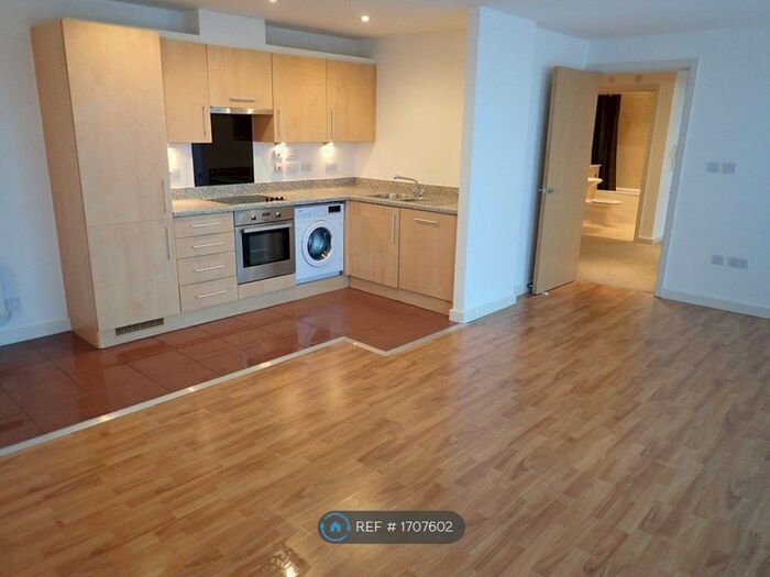 2 Bedroom Flat To Rent In Block The Hicking Building, Nottingham, NG2