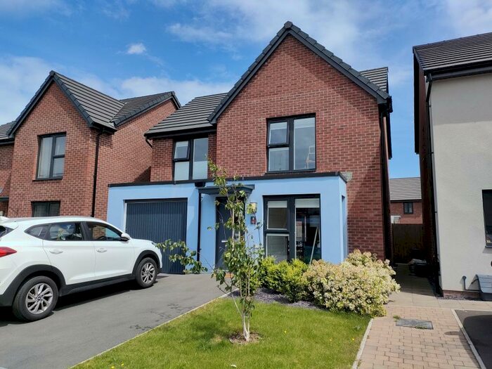 3 Bedroom House For Sale In Rhodfa Seabright, Barry, Vale Of Glamorgan, CF62