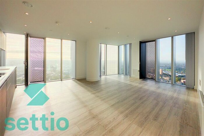 2 Bedroom Apartment To Rent In The Blade, M15