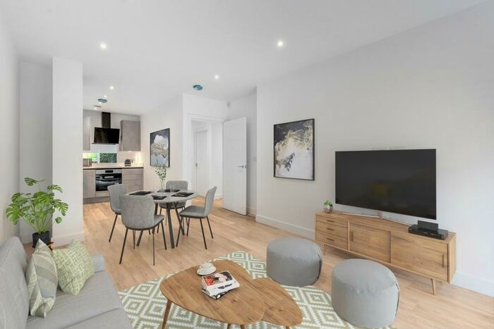 1 Bedroom Flat To Rent In Sherman Road Bromley, BR1