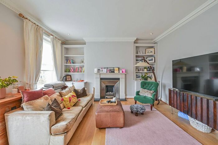 2 Bedroom Flat For Sale In Tachbrook Street, Pimlico, London, SW1V
