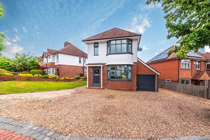 4 Bedroom Detached House For Sale In Ravenswood Avenue, Tunbridge Wells, TN2