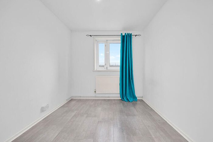 2 Bedroom Flat For Sale In Jodrell Road, London, E3