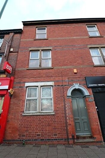 6 Bedroom Terraced House To Rent In Ilkeston Road, Nottingham, NG7