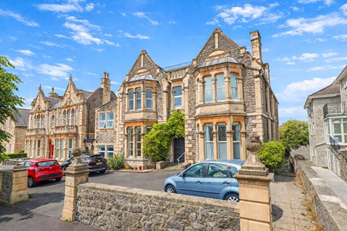 2 Bedroom Flat For Sale In Grove Park Road, Hillside - Stunningly Presented & Spacious Ground Floor Flat, BS23