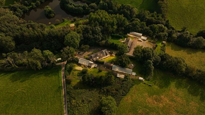 4 Bedroom Detached House For Sale In Pandy, Cribyn, Lampeter, Ceredigion, SA48