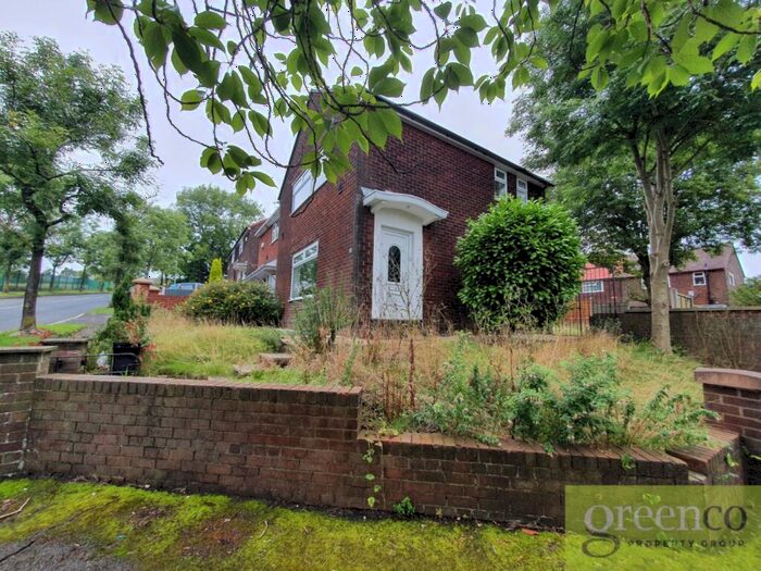 3 Bedroom Semi-Detached House To Rent In Rosary Road, Hathershaw, Oldham, OL8
