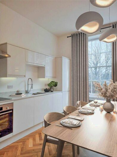 2 Bedroom Flat For Sale In Chatham Street, Ramsgate, CT11
