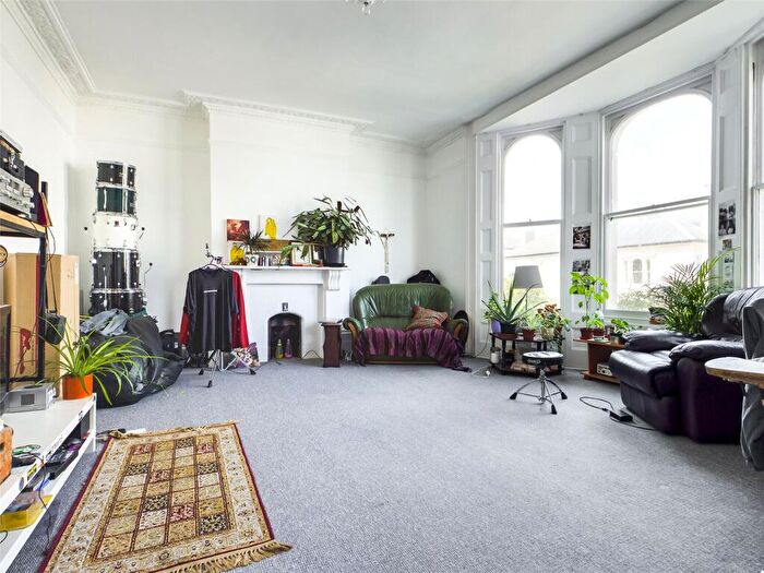 2 Bedroom Apartment To Rent In Albany Villas, Flat, BN3