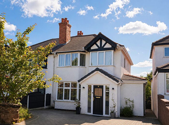 3 Bedroom Semi-Detached House For Sale In Pine View Drive, Heswall, Wirral, CH61