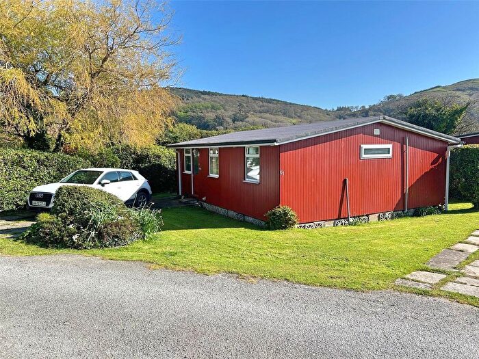 3 Bedroom Park Home For Sale In Erw Porthor, Tywyn, Gwynedd, LL36