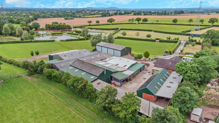 6 Bedroom Detached House For Sale In Lodge Ford Hill, Chaddesley Corbett, Kidderminster, Worcestershire, DY10