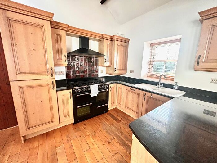 2 Bedroom Barn Conversion To Rent In East Street, Hett Village, DH6