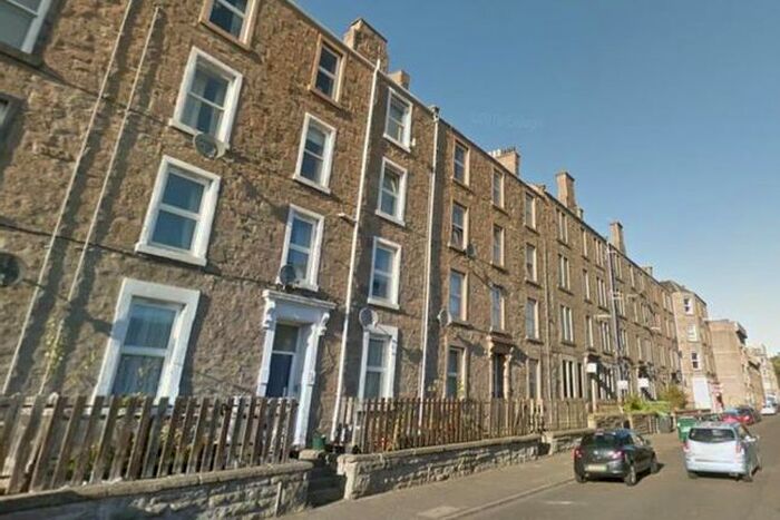 1 Bedroom Flat To Rent In Cleghorn Street, Dundee, DD2