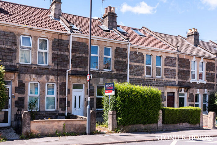 5 Bedroom House Of Multiple Occupation To Rent In Claude Avenue, Oldfield Park, Bath, BA2