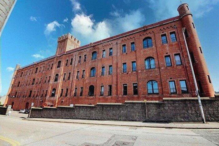 2 Bedroom Apartment For Sale In Flat, Maberly Street, Aberdeen, AB25