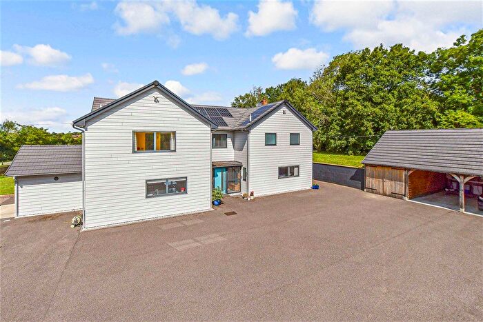 5 Bedroom Detached House For Sale In Lower Platts, Ticehurst, East Sussex, TN5