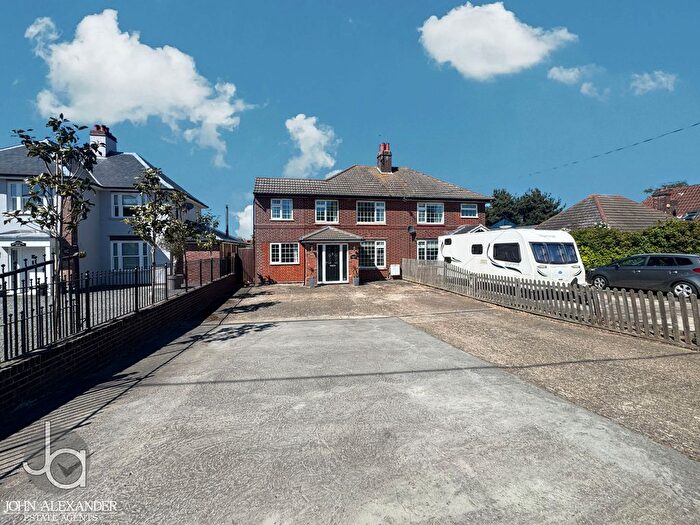 4 Bedroom Semi-Detached House For Sale In Ramsey Road, Harwich, CO12