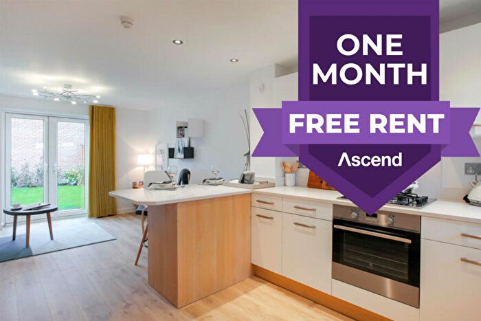 2 Bedroom House To Rent In Wykham Park, Banbury, OX16