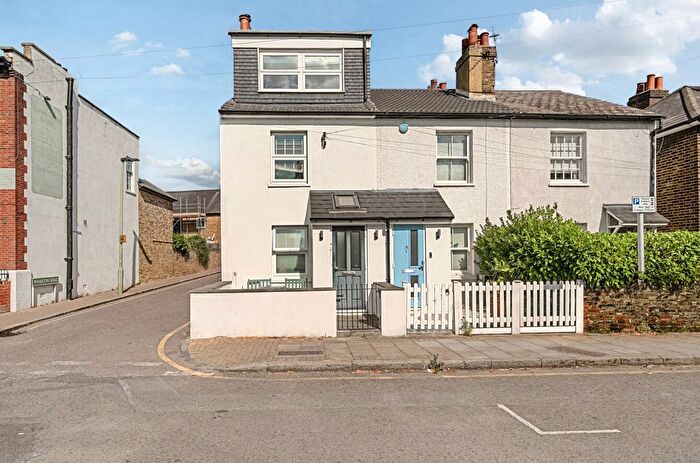 4 Bedroom End Terrace House For Sale In Palace Road, Bromley, BR1