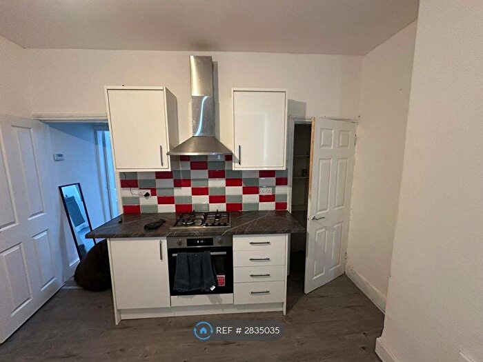 2 Bedroom End Terrace House To Rent In Berrys Lane, Leicester, LE6