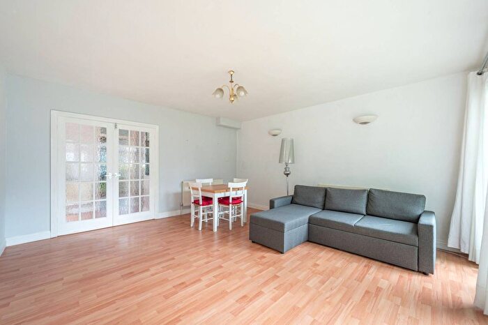 1 Bedroom Flat To Rent In Sunningfields Road, Hendon, London, NW4