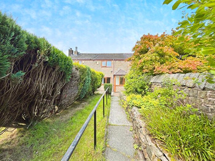 3 Bedroom Cottage For Sale In Darwen Road, Bromley Cross, Bolton, BL7