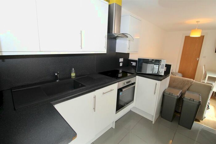 6 Bedroom Property To Rent In Cathays Terrace, Cathays, Cardiff, CF24