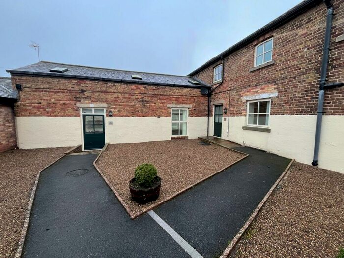 3 Bedroom Semi-Detached House To Rent In Drewton, South Cave, East Riding Of Yorkshi, HU15