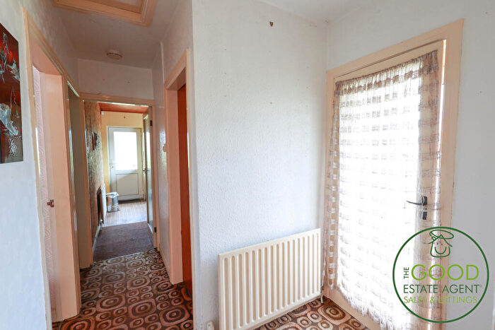 2 Bedroom Bungalow For Sale In Foxdale, Preston, PR1